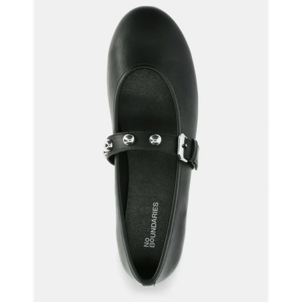 No Boundaries Black Flats with Studded Strap